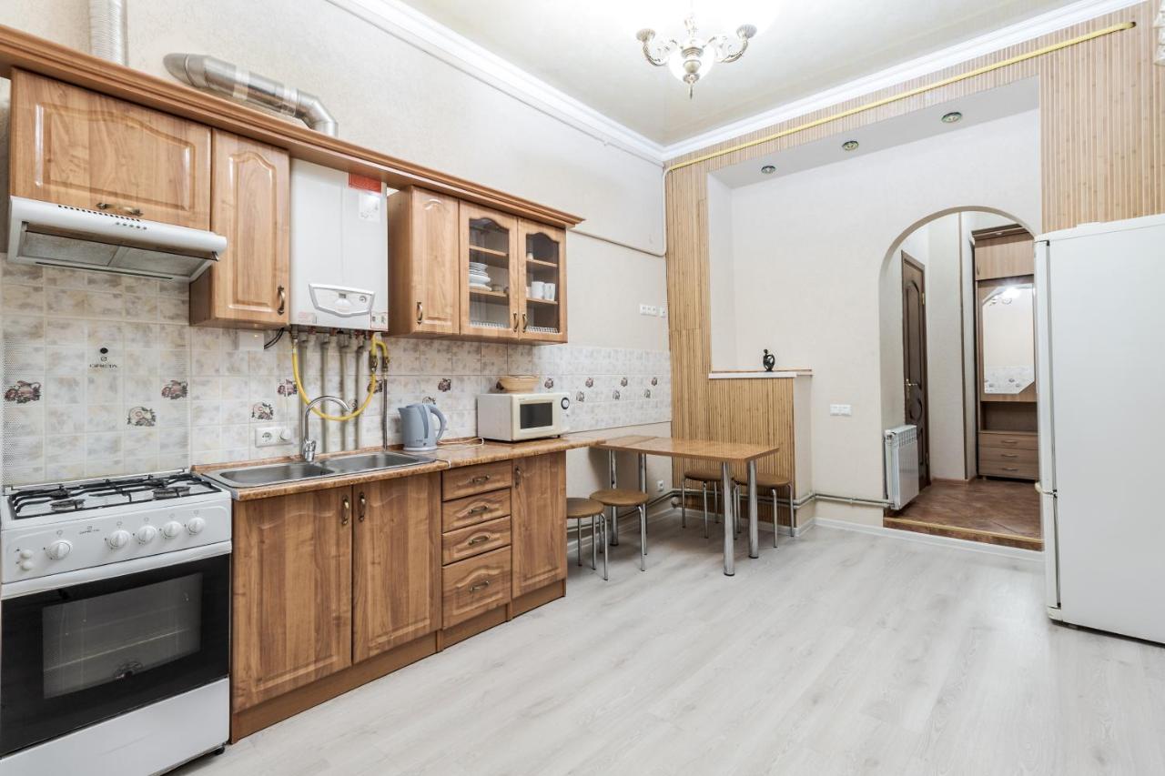 Art Balabana Apartment リヴィウ エクステリア 写真